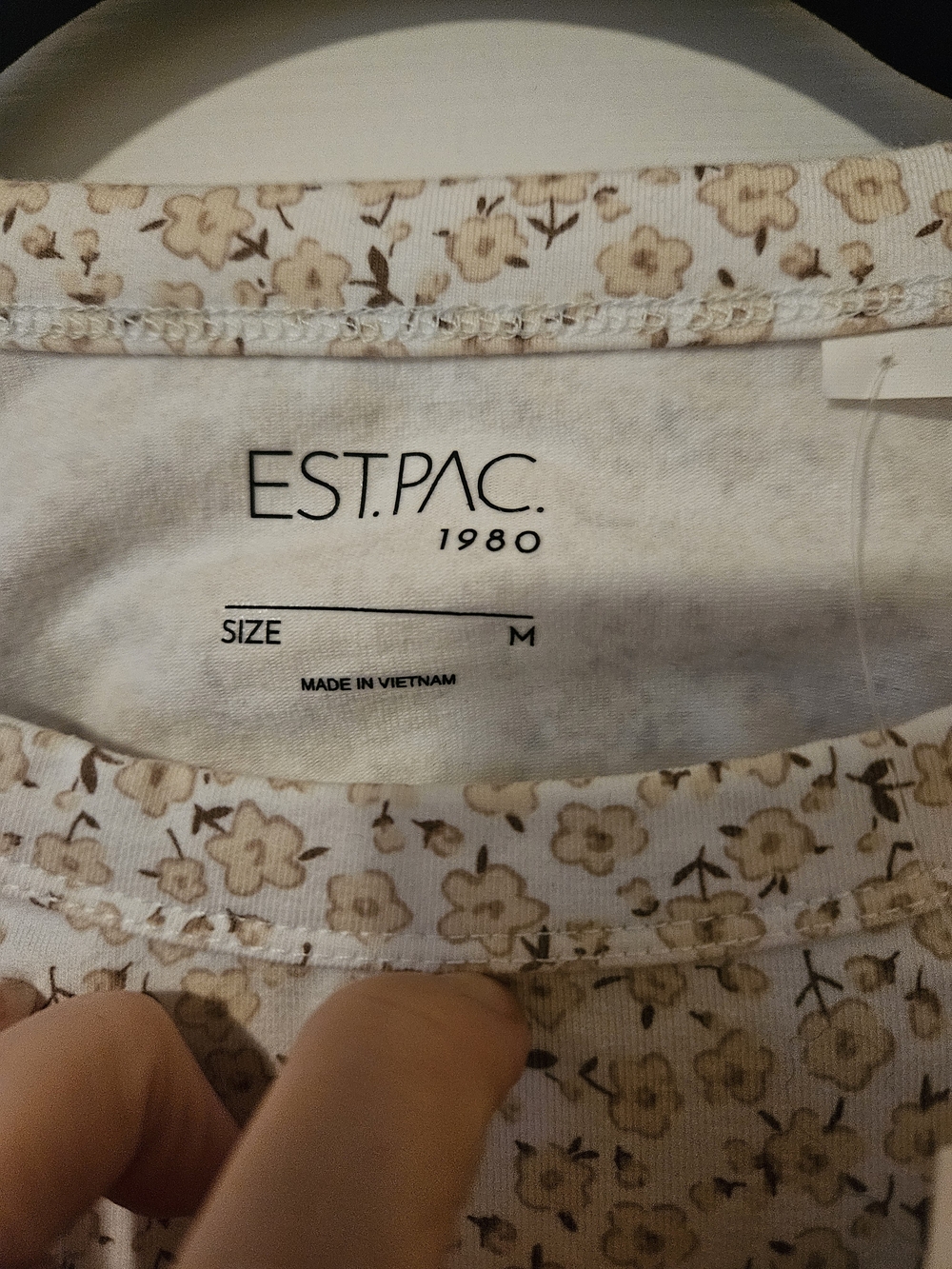PacSun Cropped Floral Long Sleeve Top NWT Size Medium | 93% Cotton - Picture 4 of 6